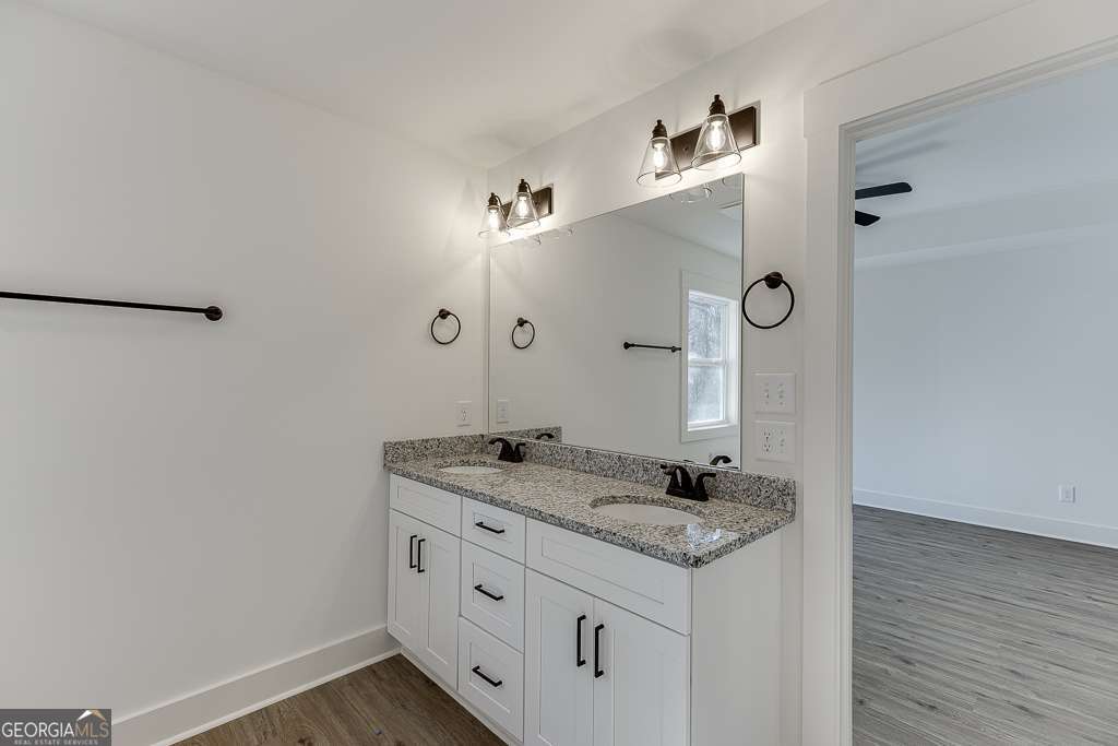 585 Clayton Street Commerce, GA 30529 - Photo 32 of 40