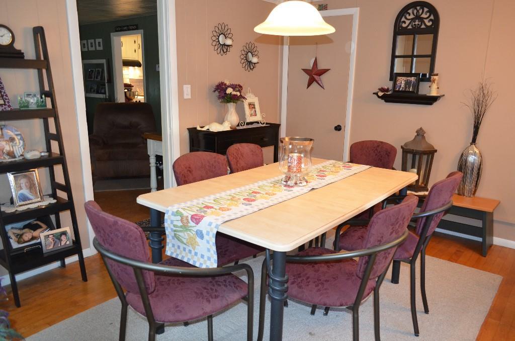 40 Union Street Orono, ME 04473 - Photo 14 of 33 Dining room (could also be used as a...