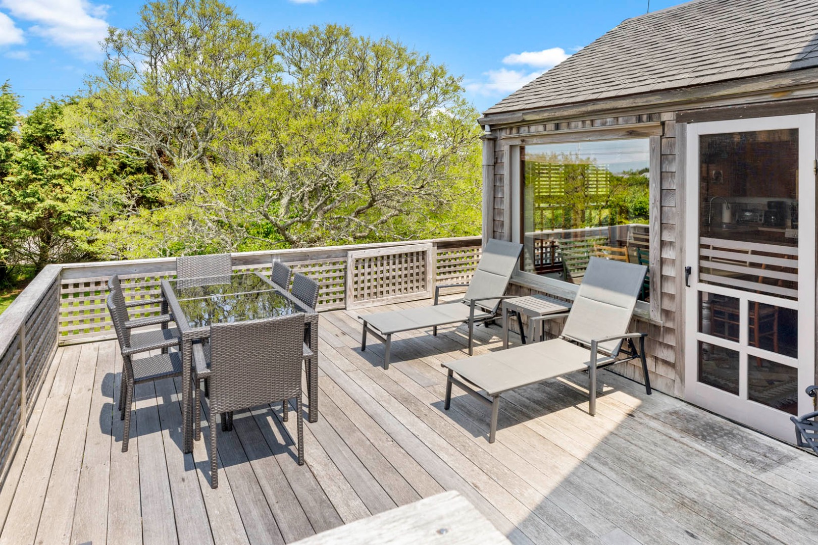 56 Washington Avenue Nantucket, MA 02554 - Photo 5 of 47 Gallery Image 5