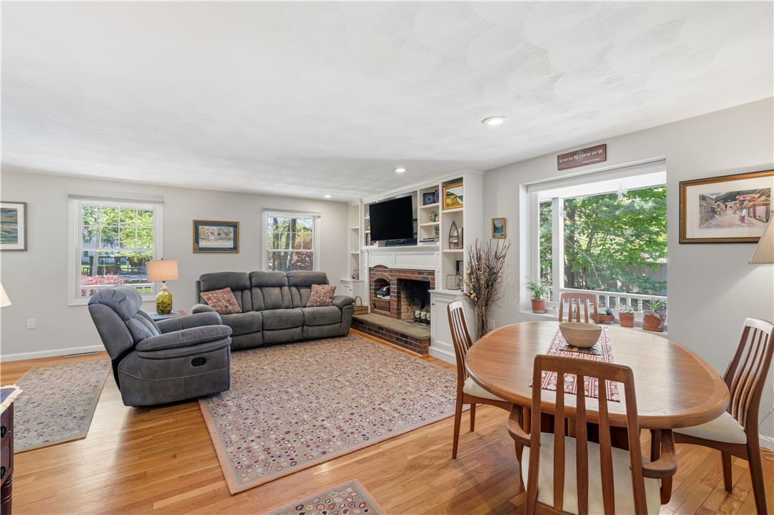 434 North Quidnessett Road North Kingstown, RI 02852 - Photo 15 of 33