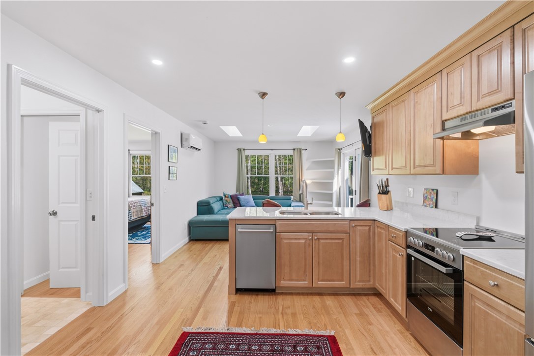 434 North Quidnessett Road North Kingstown, RI 02852 - Photo 19 of 33 In-law / ADU kitchen