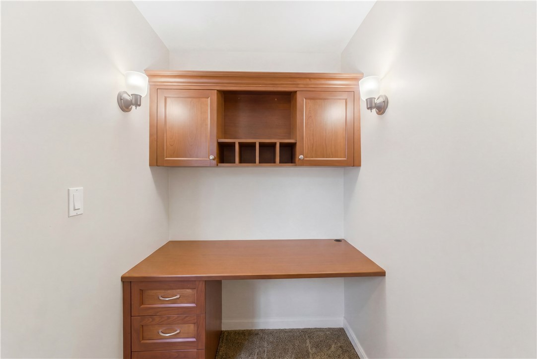 434 North Quidnessett Road North Kingstown, RI 02852 - Photo 28 of 33 Hallway desk area