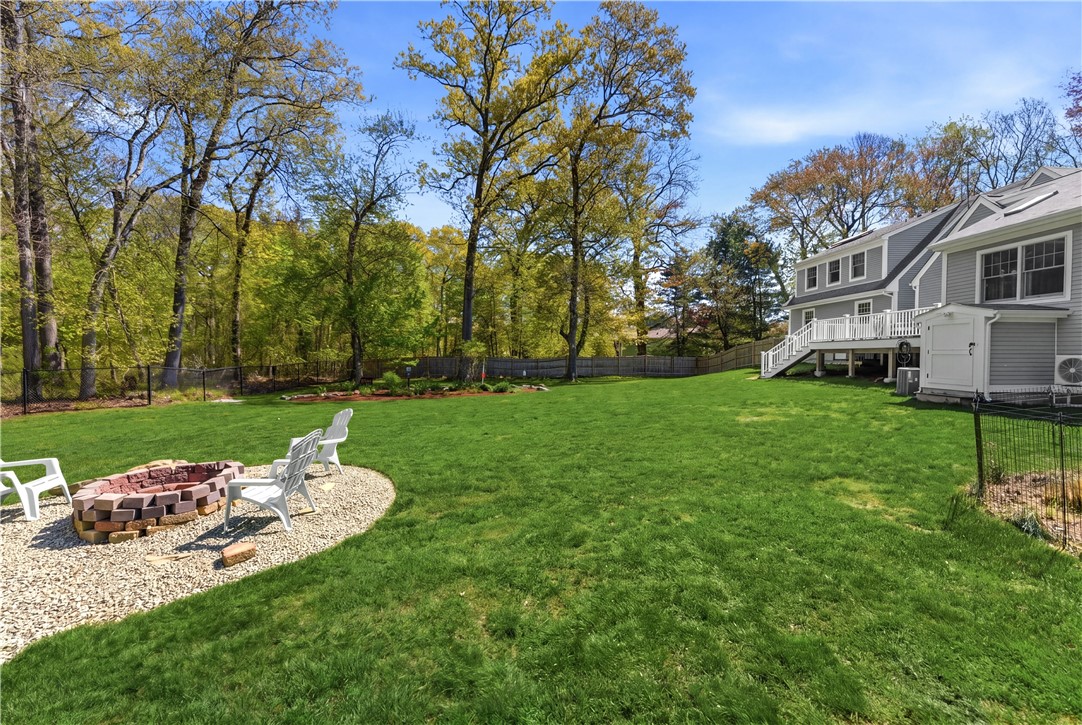 434 North Quidnessett Road North Kingstown, RI 02852 - Photo 9 of 33