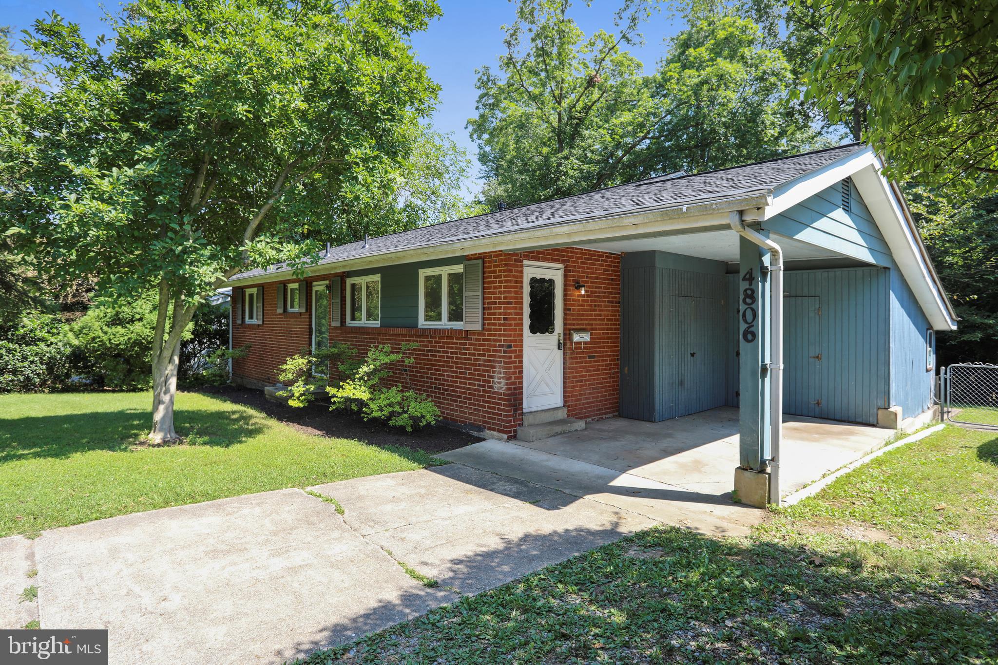 4806 Randolph Road Rockville, MD 20852 - Photo 1 of 17 Welcome home to 4806 Randolph Rd. ,Rockville