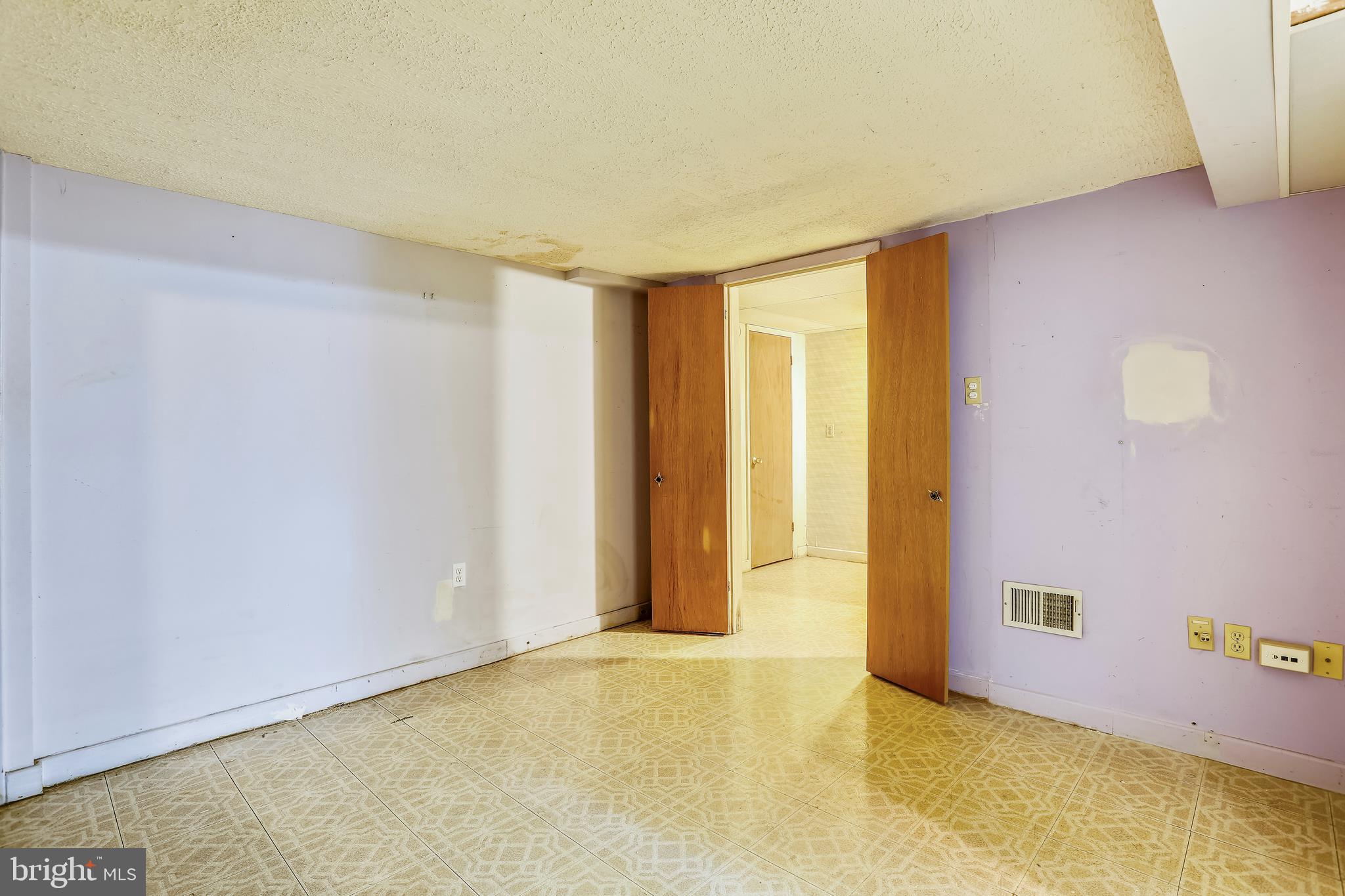 4806 Randolph Road Rockville, MD 20852 - Photo 13 of 17 Gallery Image 13