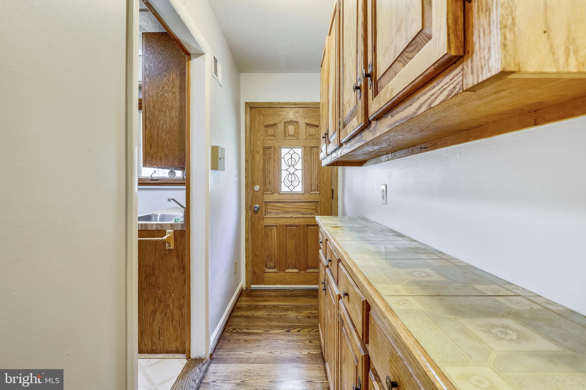 4806 Randolph Road Rockville, MD 20852 - Photo 7 of 17 Gallery Image 7