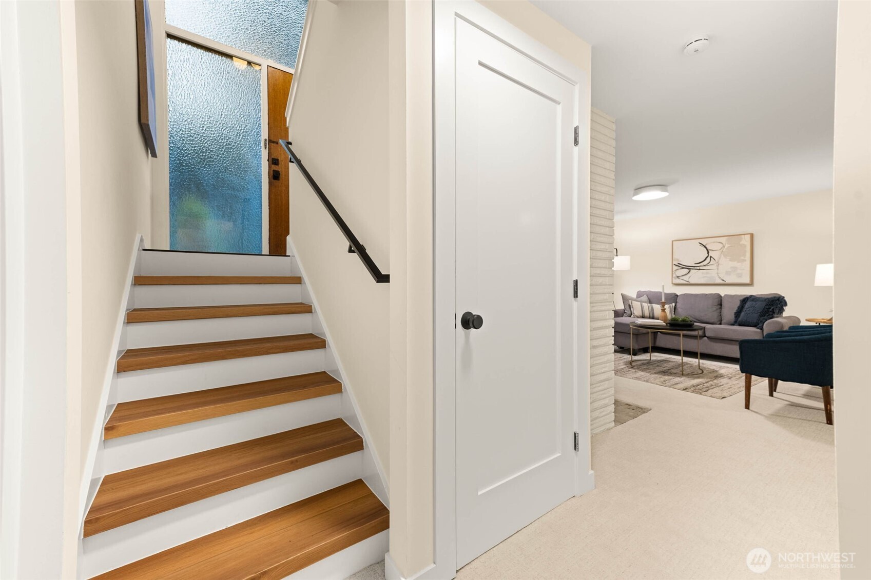 9101 30th Avenue Northeast Seattle, WA 98115 - Photo 21 of 35