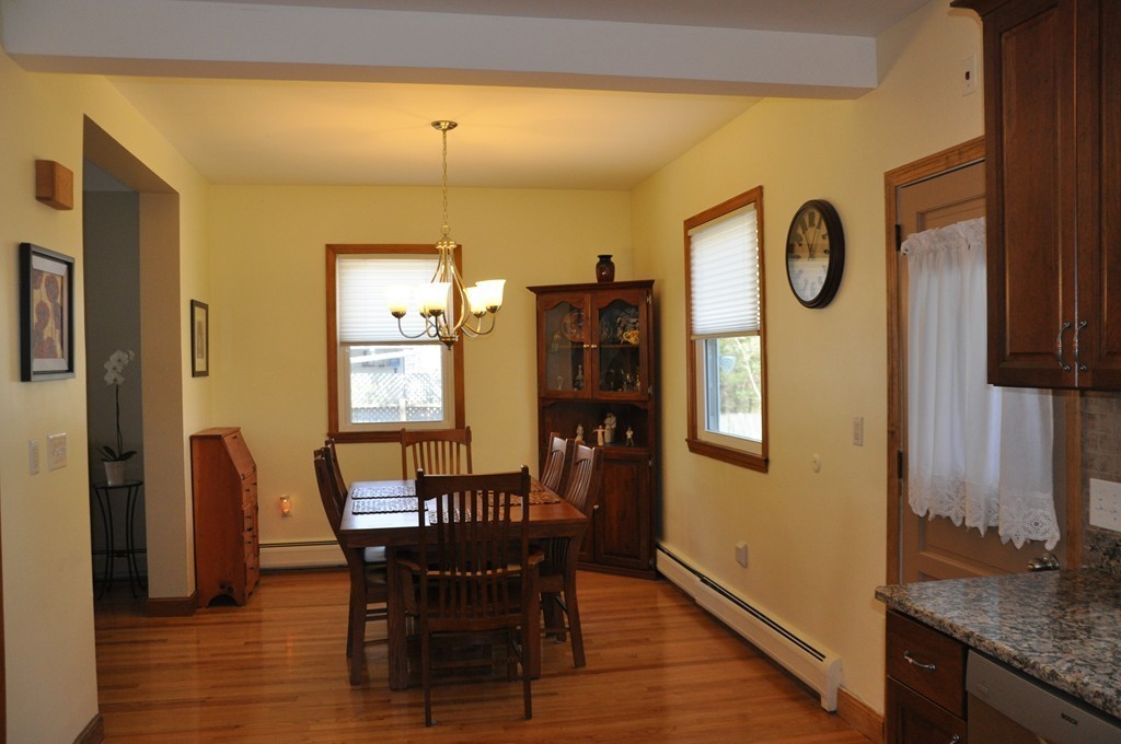 25 Concord Road Bedford, MA 01730 - Photo 5 of 24 Gallery Image 5