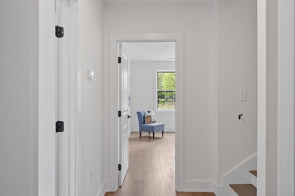 100 Albion Road, Unit 303 Bedford, MA 01730 - Photo 15 of 39 Gallery Image 15
