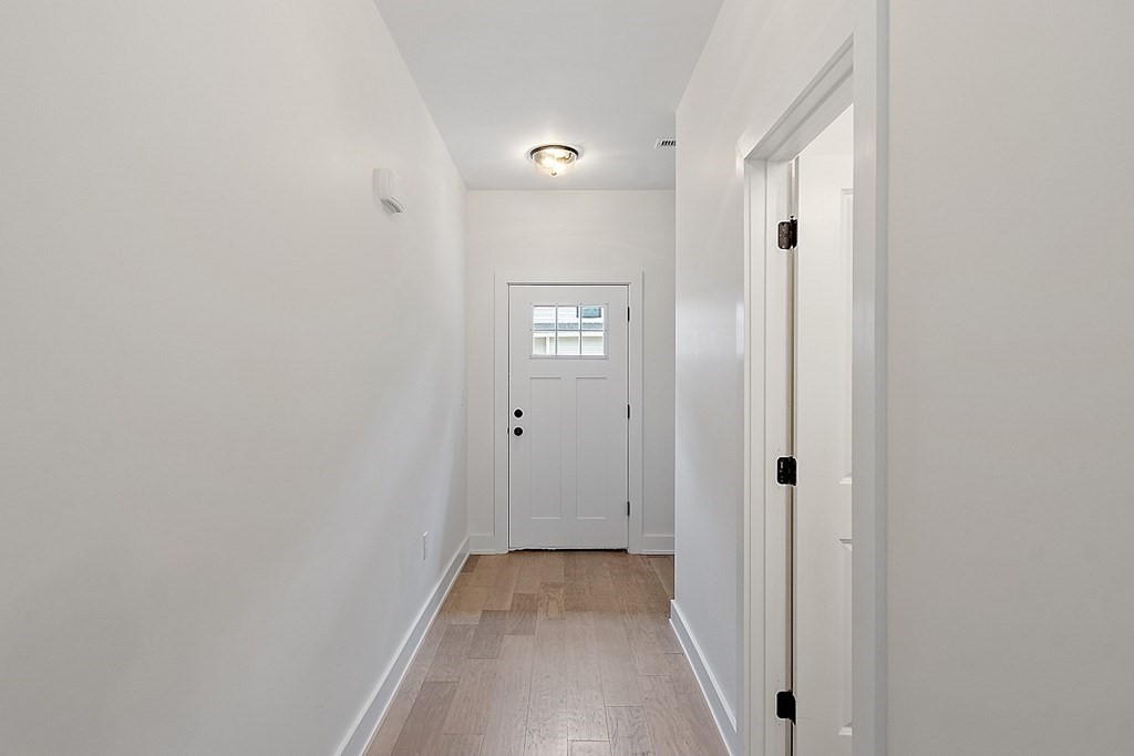 100 Albion Road, Unit 303 Bedford, MA 01730 - Photo 33 of 39 Gallery Image 33