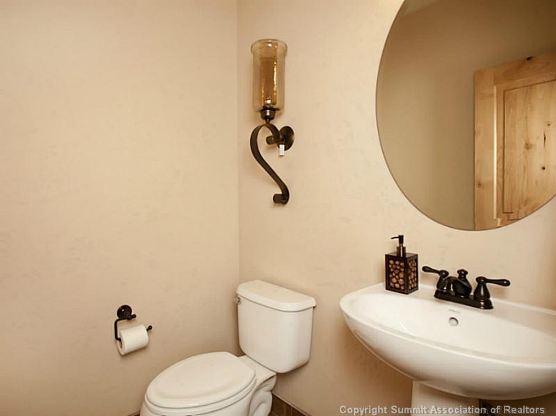50 Antlers Gulch Road, Unit B2 Keystone, CO 80435 - Photo 13 of 15 Gallery Image 13
