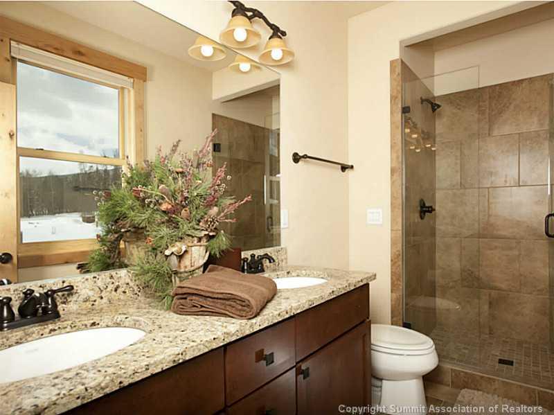 50 Antlers Gulch Road, Unit B2 Keystone, CO 80435 - Photo 10 of 15 Gallery Image 10