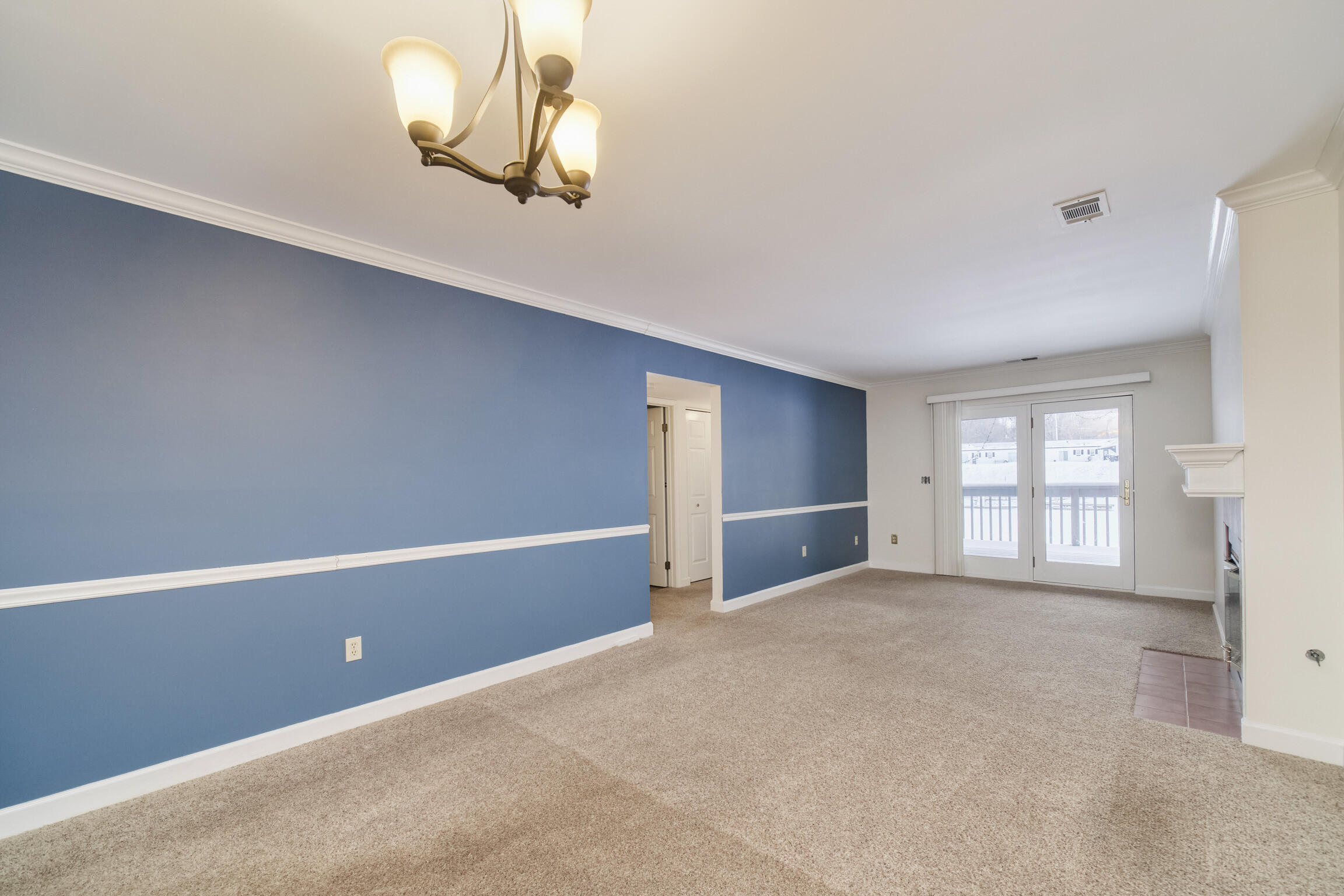 317 5th Avenue, Unit 4 Manistee, MI 49660 - Photo 17 of 38 317_Fifth_Ave_unit_4-14