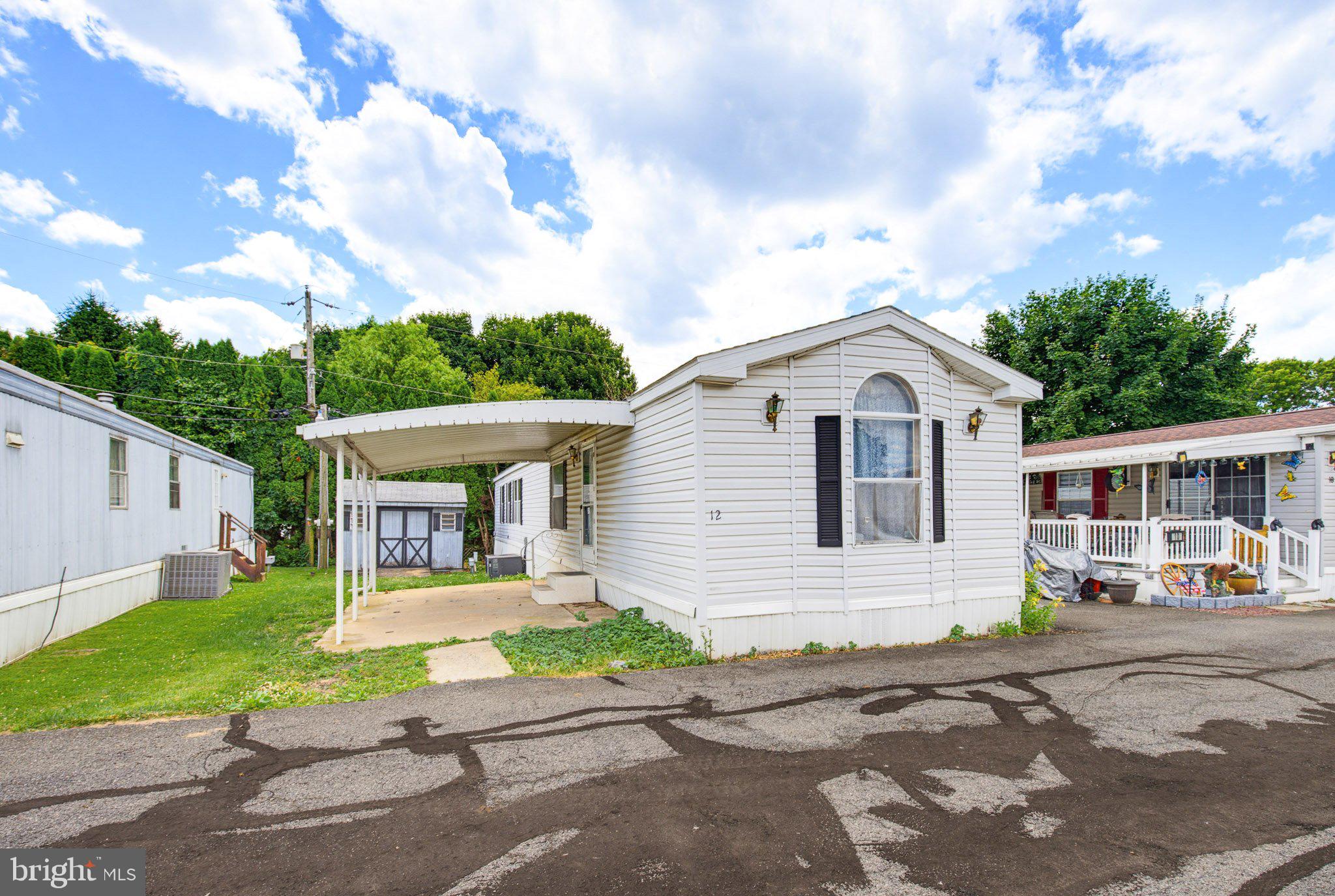 475 Wabash Road Ephrata, PA 17522 - Photo 2 of 33 Charming mobile home with inviting curb appeal.