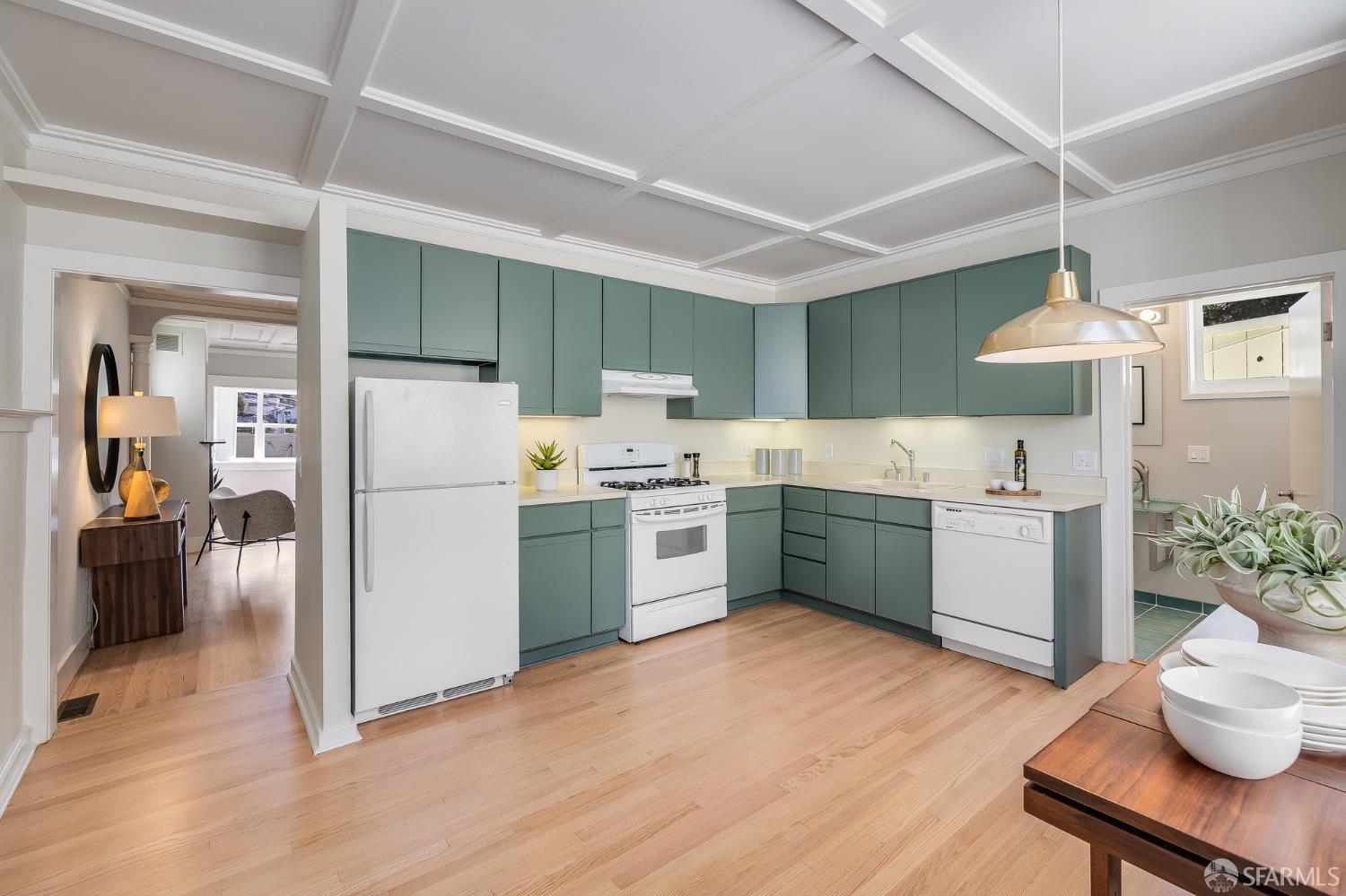 328 Surrey Street San Francisco, CA 94131 - Photo 21 of 42