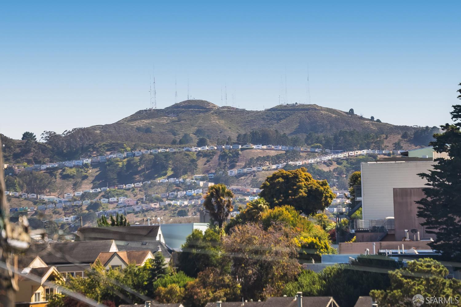 328 Surrey Street San Francisco, CA 94131 - Photo 37 of 42