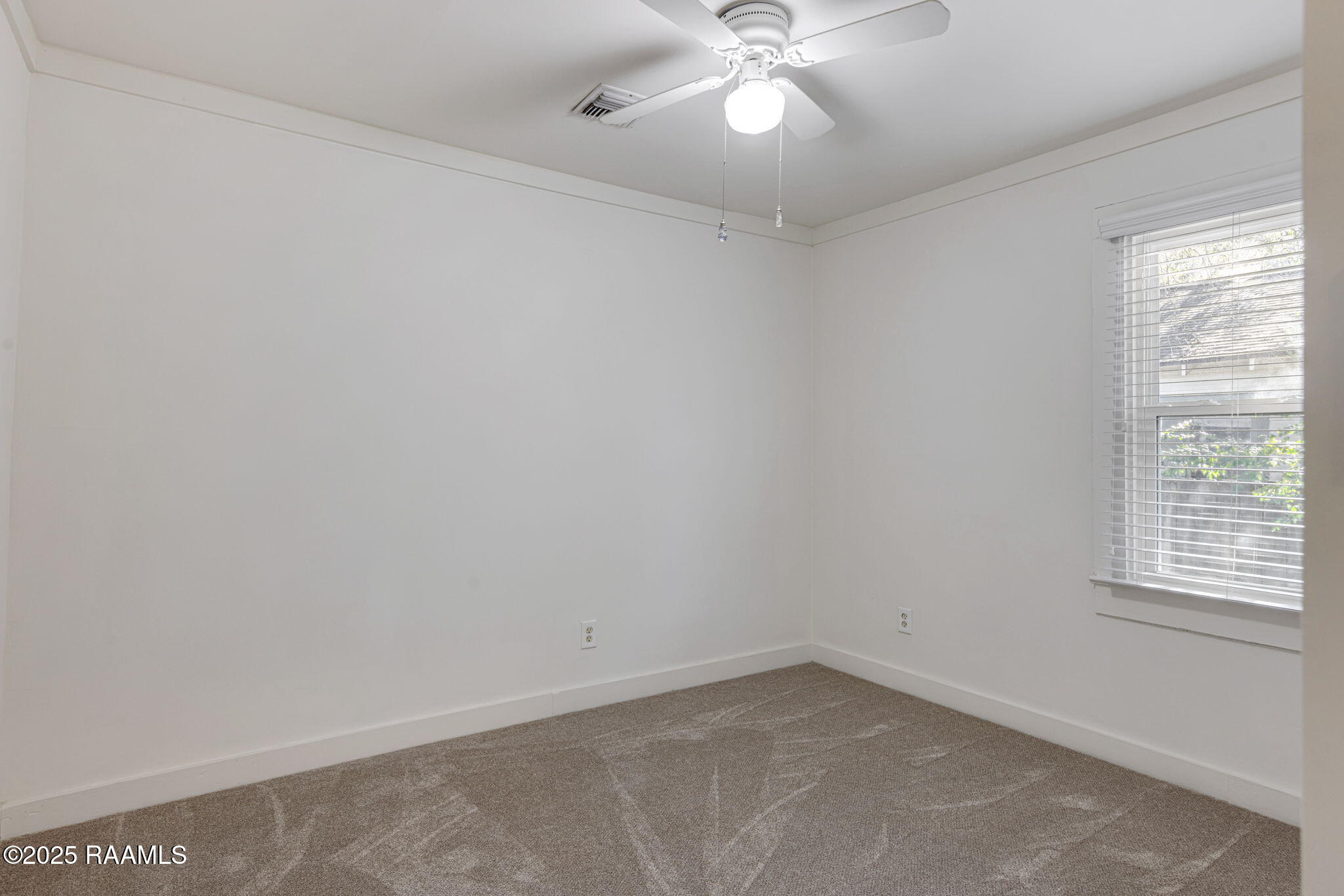 516 Cedar Crest Court Lafayette, LA 70501 - Photo 20 of 24 20-web-or-mls-516 Cedar Crest Ct-20