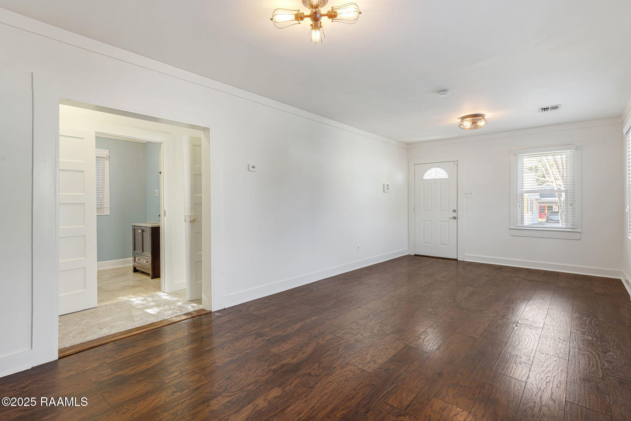 516 Cedar Crest Court Lafayette, LA 70501 - Photo 9 of 24 9-web-or-mls-516 Cedar Crest Ct-9