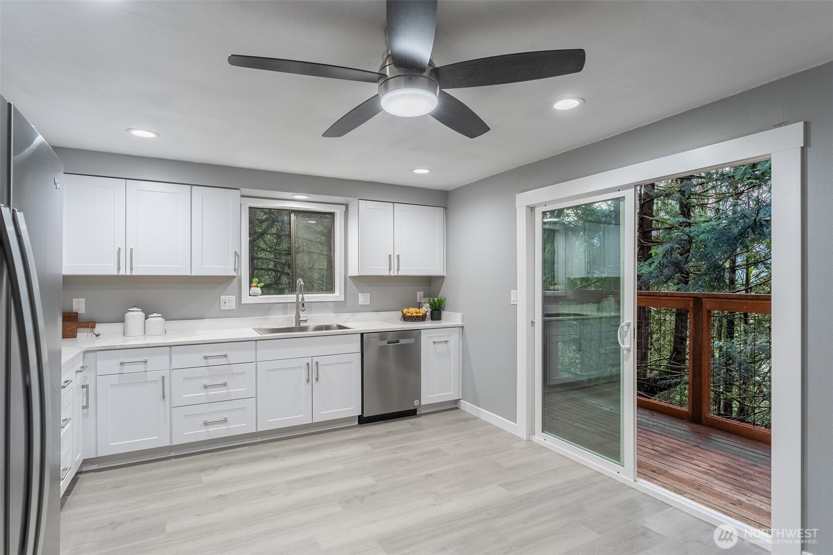 16 Valley View Circle Bellingham, WA 98229 - Photo 13 of 40