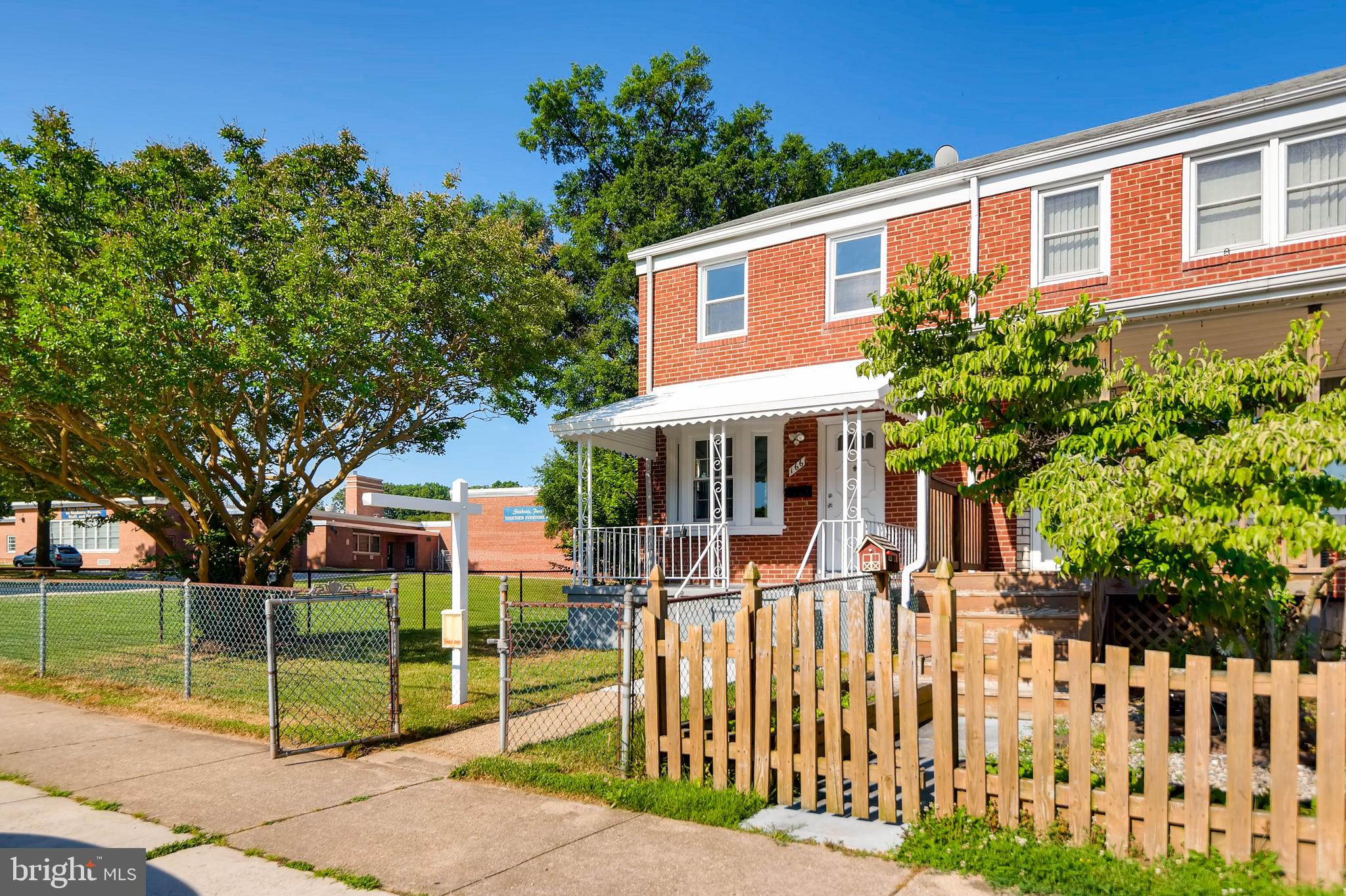 166 Bennett Road Baltimore, MD 21221 - Photo 2 of 23 Beautiful end-of-group rowhome