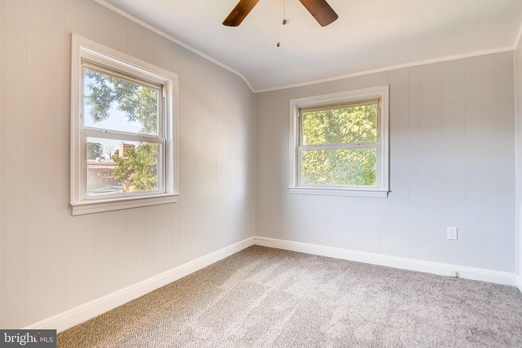 166 Bennett Road Baltimore, MD 21221 - Photo 11 of 23 Master BR with new w/w carpet