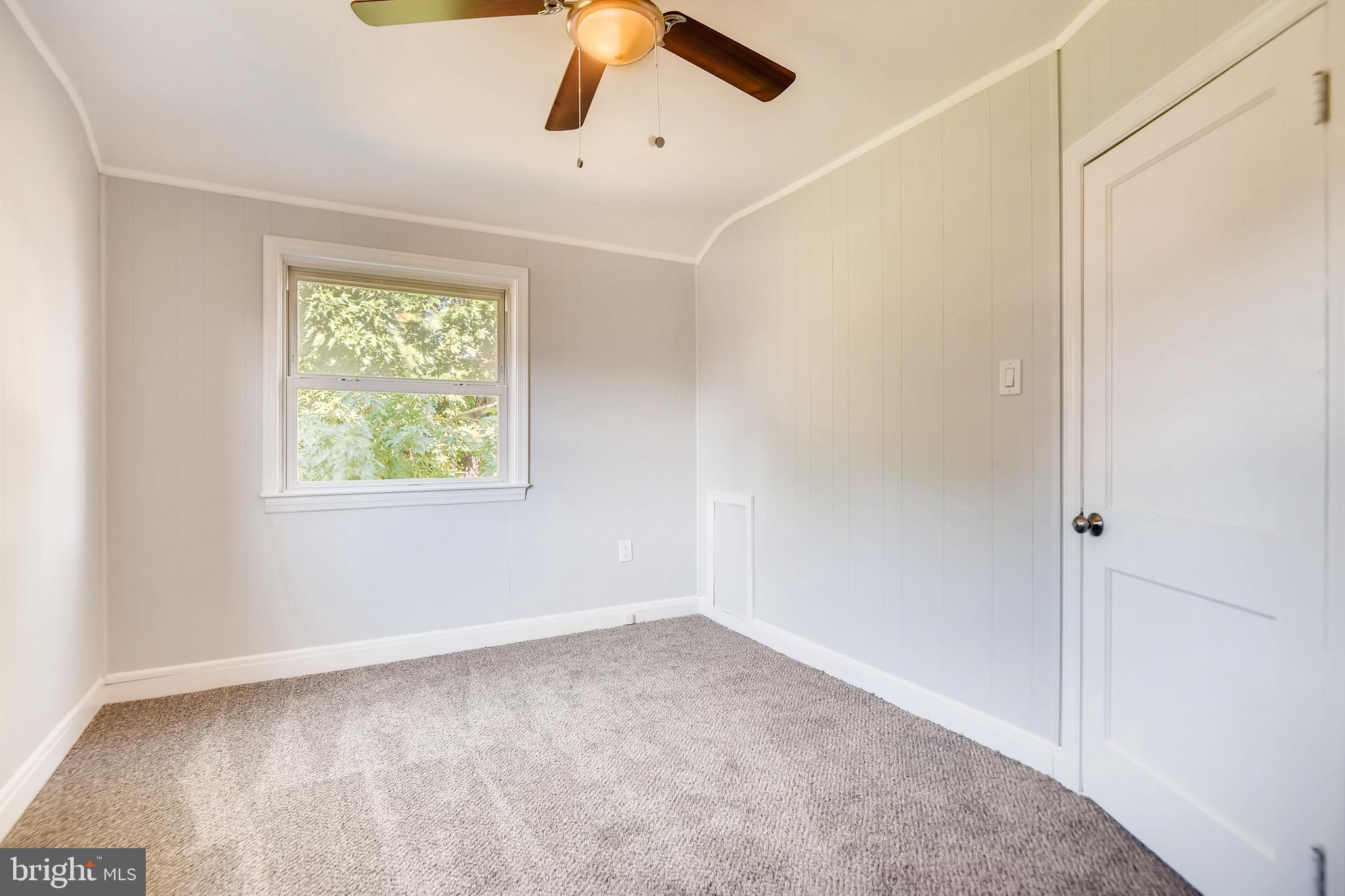 166 Bennett Road Baltimore, MD 21221 - Photo 12 of 23 Master BR with fan & closet space