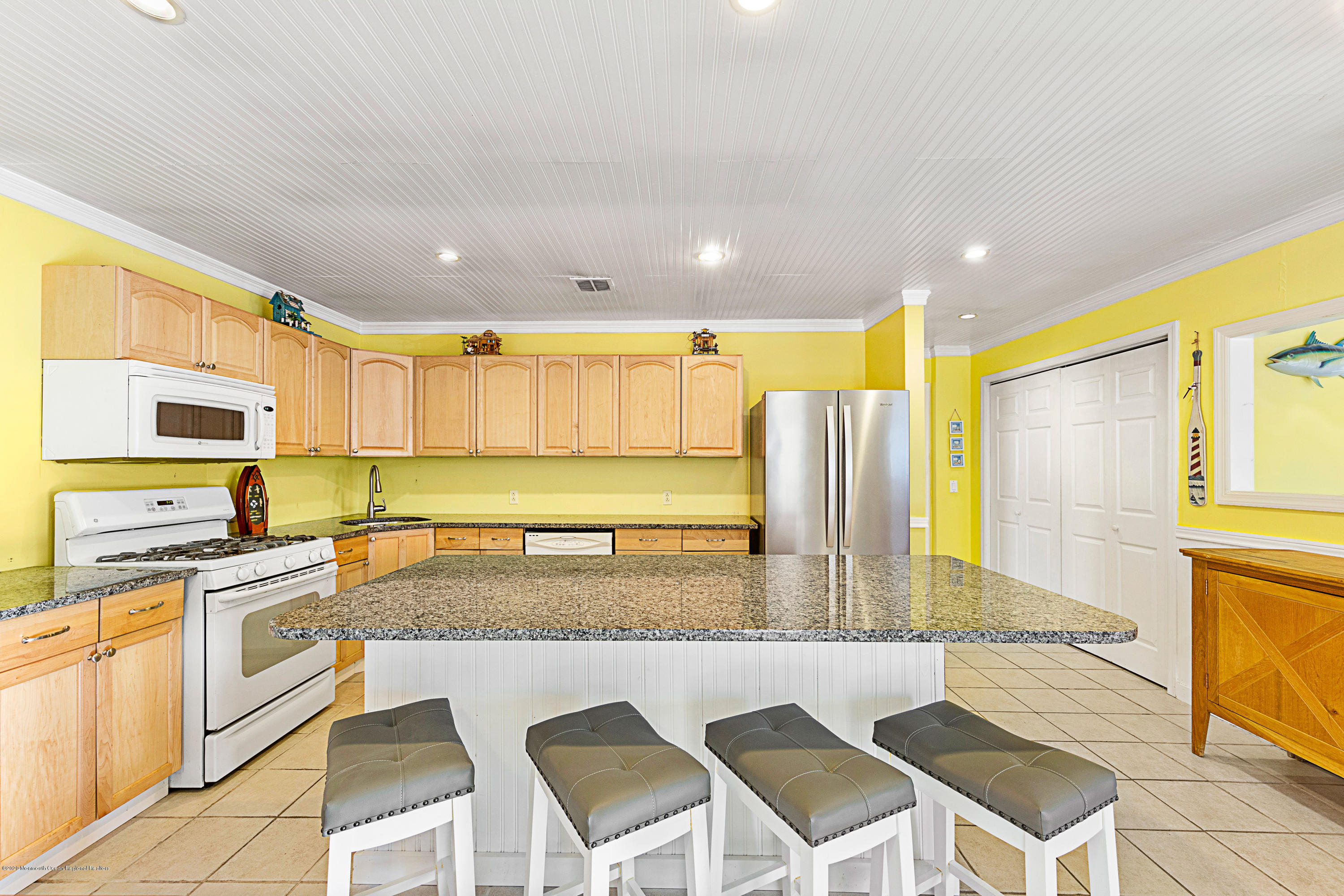 105 Paterson Road Barnegat, NJ 08005 - Photo 12 of 37 105PatersonrOnline-12