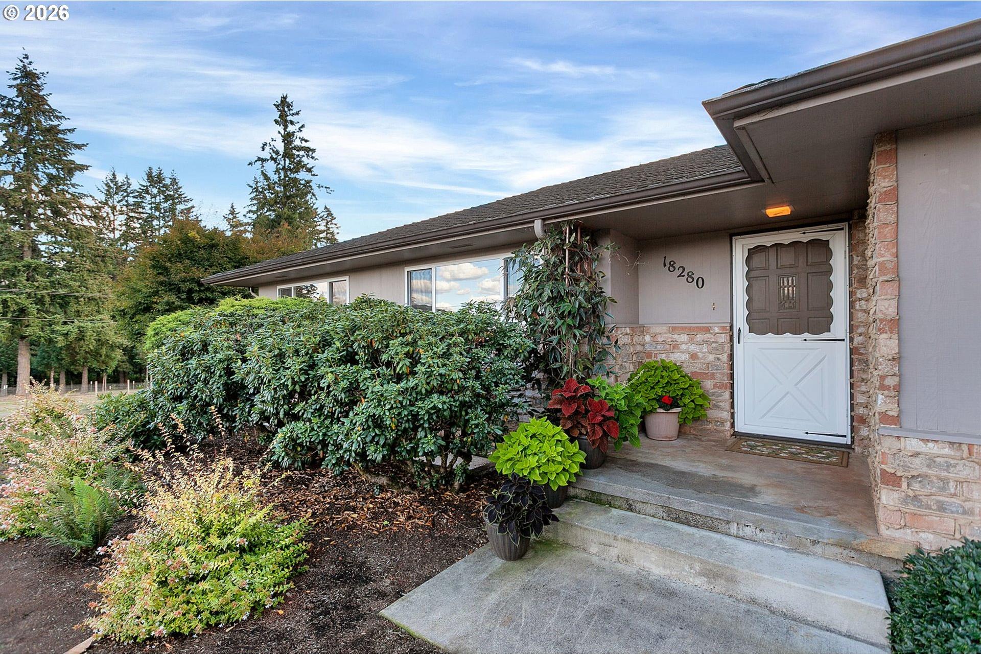 18280 South Old Clarke Road Mulino, OR 97042 - Photo 4 of 48 Gallery Image 4