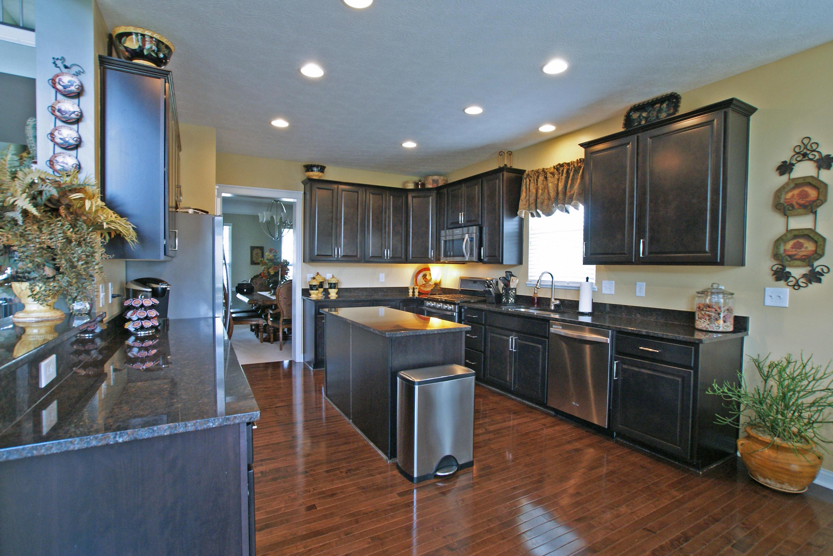 4503 Pleasant View Loop Powell, OH 43065 - Photo 7 of 21 Gallery Image 7