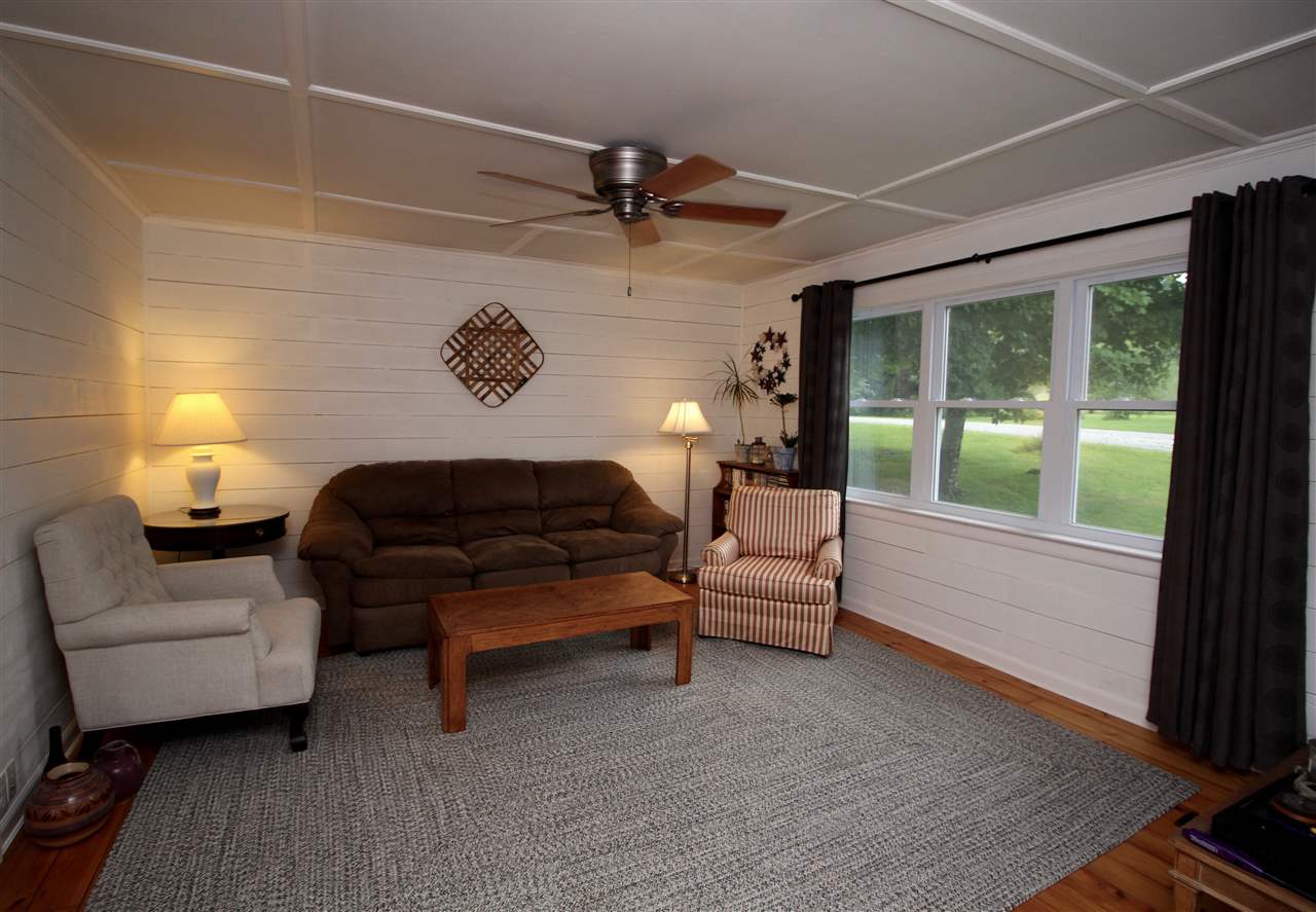 121 Hillside Road Poultney, VT 05764 - Photo 5 of 20