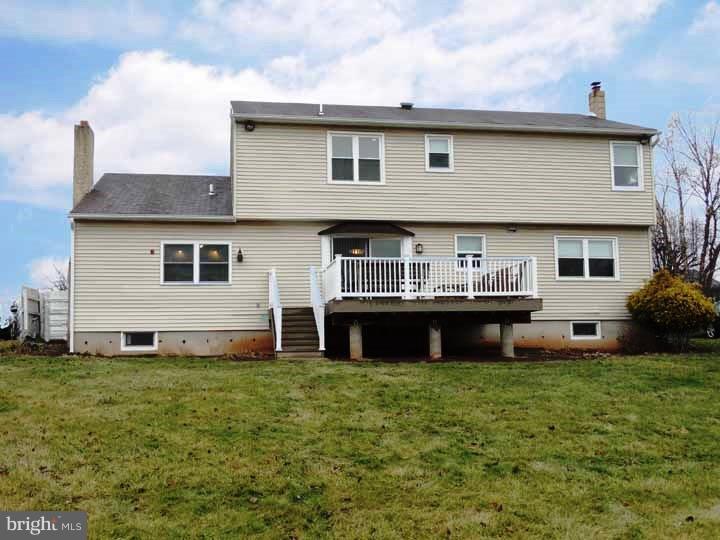 27 Jericho Road Southampton, PA 18966 - Photo 25 of 25 Exterior Back