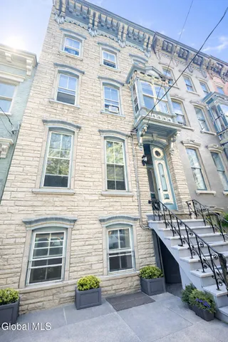 $759,900 | 324 Hudson Avenue, Albany, NY 12210