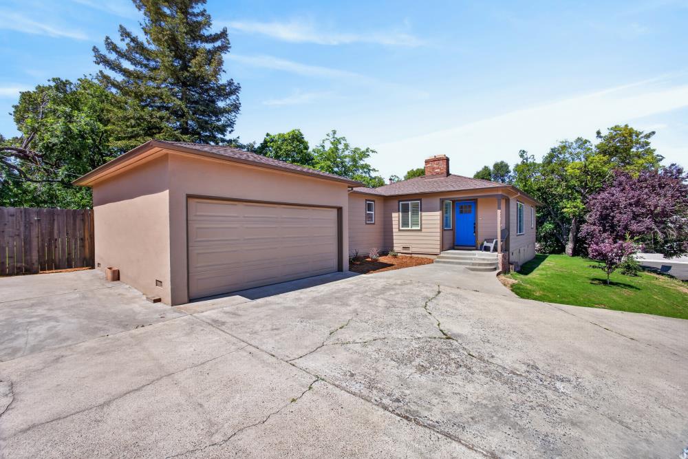 4635 Peter Avenue Fair Oaks, CA 95628 - Photo 3 of 68