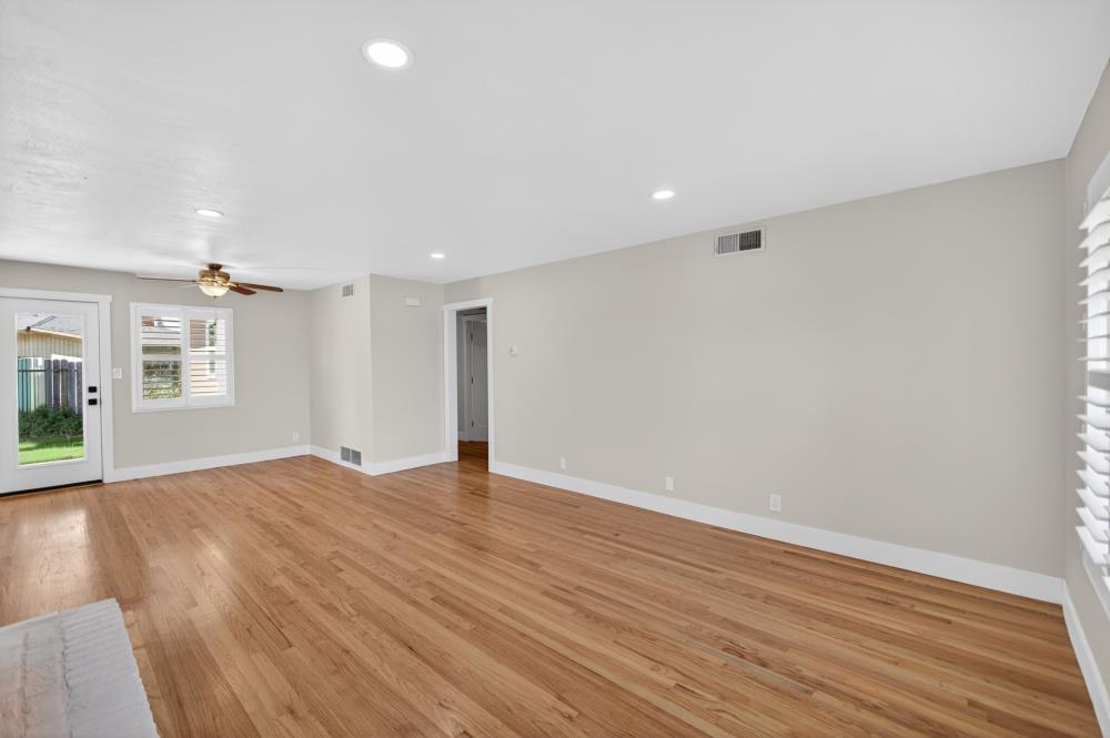 4635 Peter Avenue Fair Oaks, CA 95628 - Photo 9 of 68