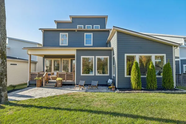 $829,000 | 1760 Boxwood Drive, Nashville, TN 37211