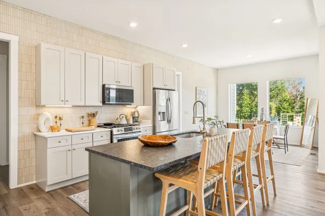 $900,000 | 1760 Boxwood Drive, Nashville, TN 37211