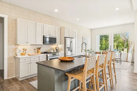 $829,000 | 1760 Boxwood Drive, Nashville, TN 37211