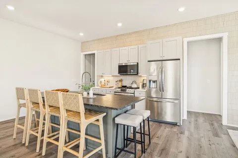 $829,000 | 1760 Boxwood Drive, Nashville, TN 37211