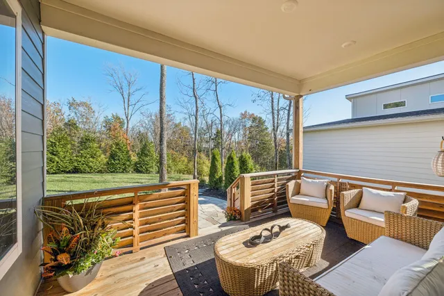 $900,000 | 1760 Boxwood Drive, Nashville, TN 37211