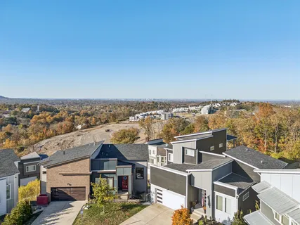 $900,000 | 1760 Boxwood Drive, Nashville, TN 37211