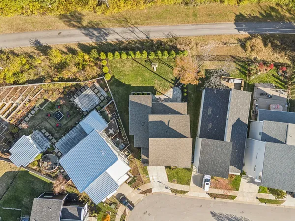 $829,000 | 1760 Boxwood Drive, Nashville, TN 37211