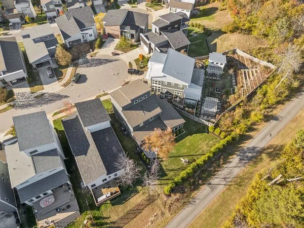 $829,000 | 1760 Boxwood Drive, Nashville, TN 37211