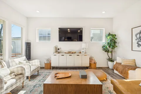 $900,000 | 1760 Boxwood Drive, Nashville, TN 37211