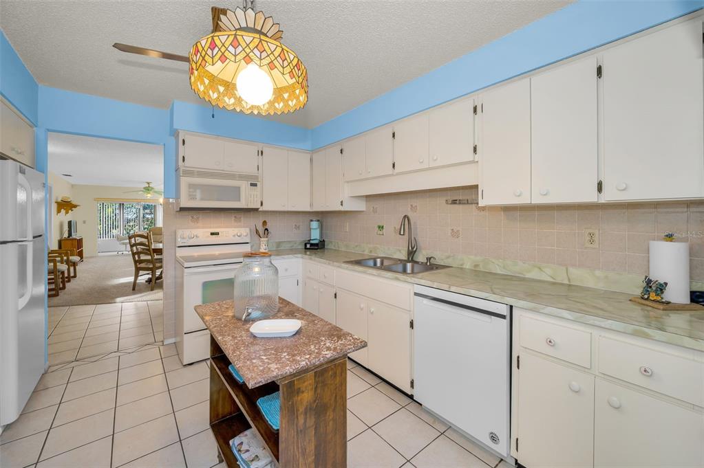 3838 Lanyard Court New Port Richey, FL 34652 - Photo 11 of 60