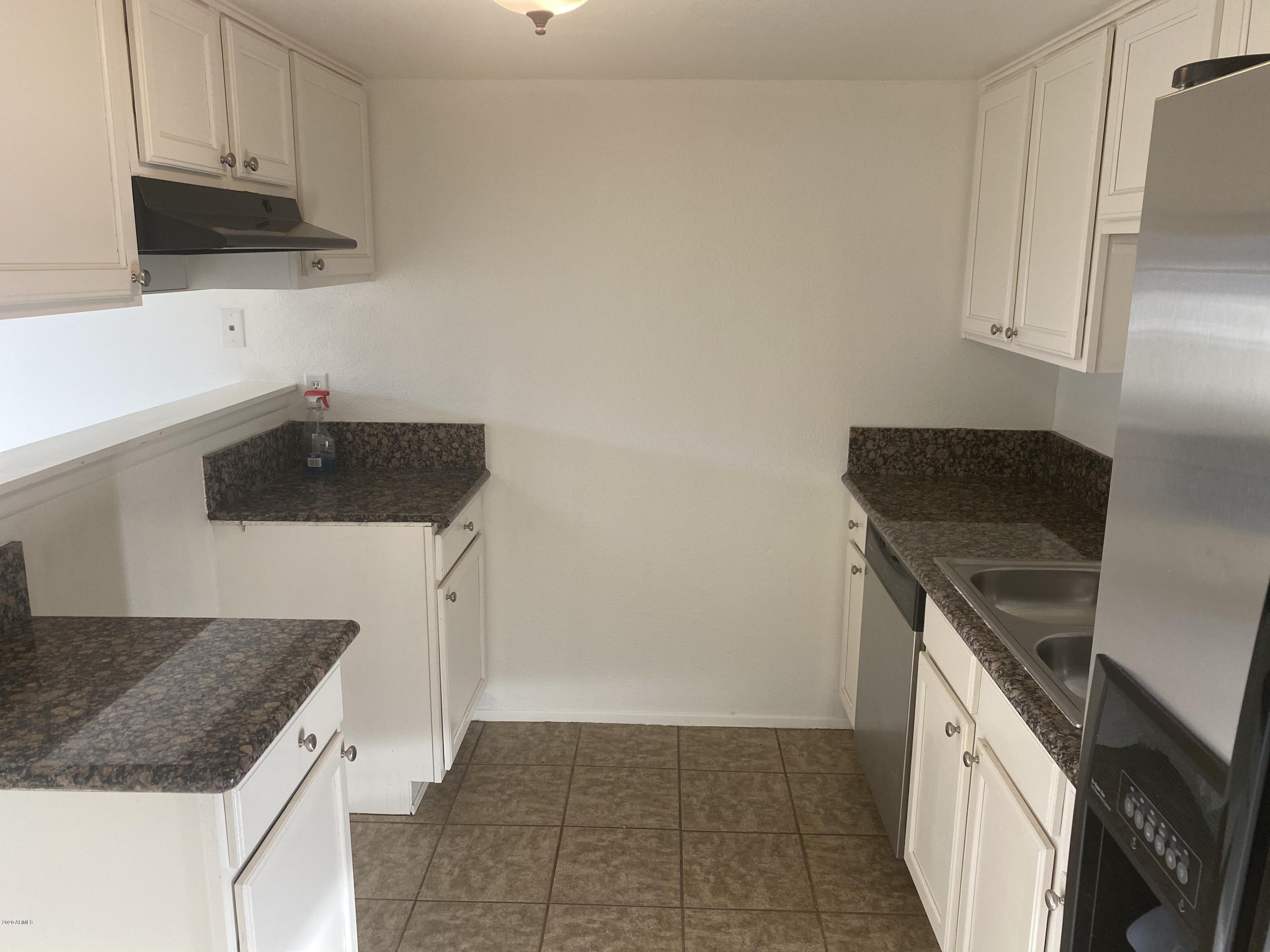 3511 East Baseline Road, Unit 1148 Phoenix, AZ 85042 - Photo 8 of 15 IMG_8170