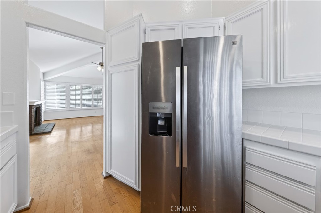 2072 Cherokee Tustin, CA 92782 - Photo 8 of 23