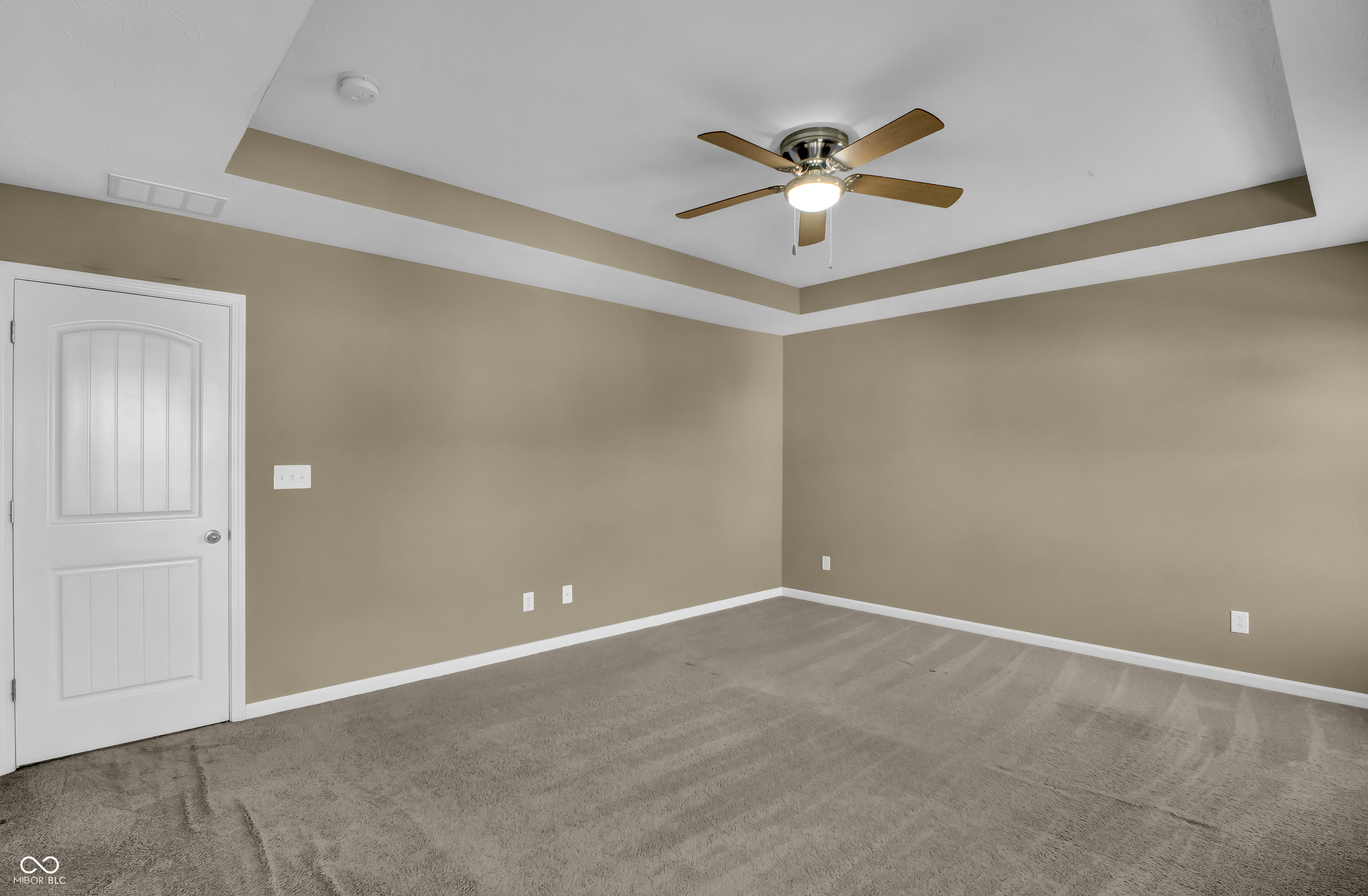 2548 Shadow Bend Drive Columbus, IN 47201 - Photo 23 of 46
