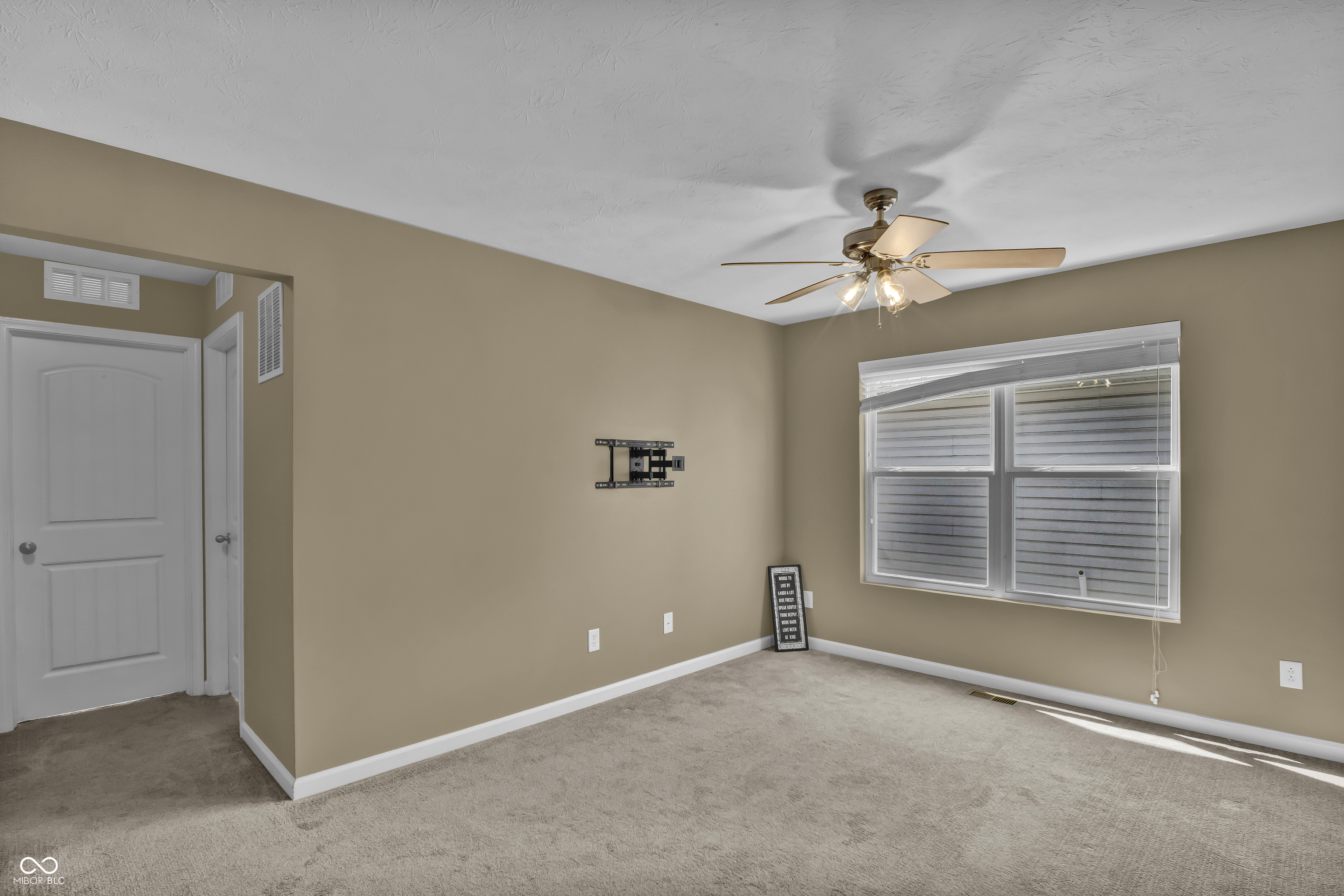 2548 Shadow Bend Drive Columbus, IN 47201 - Photo 30 of 46