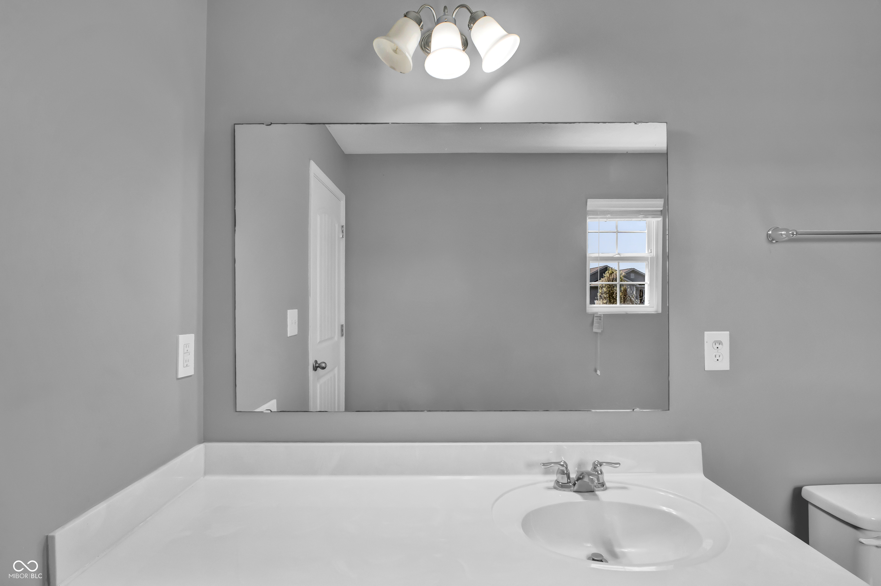 2548 Shadow Bend Drive Columbus, IN 47201 - Photo 34 of 46