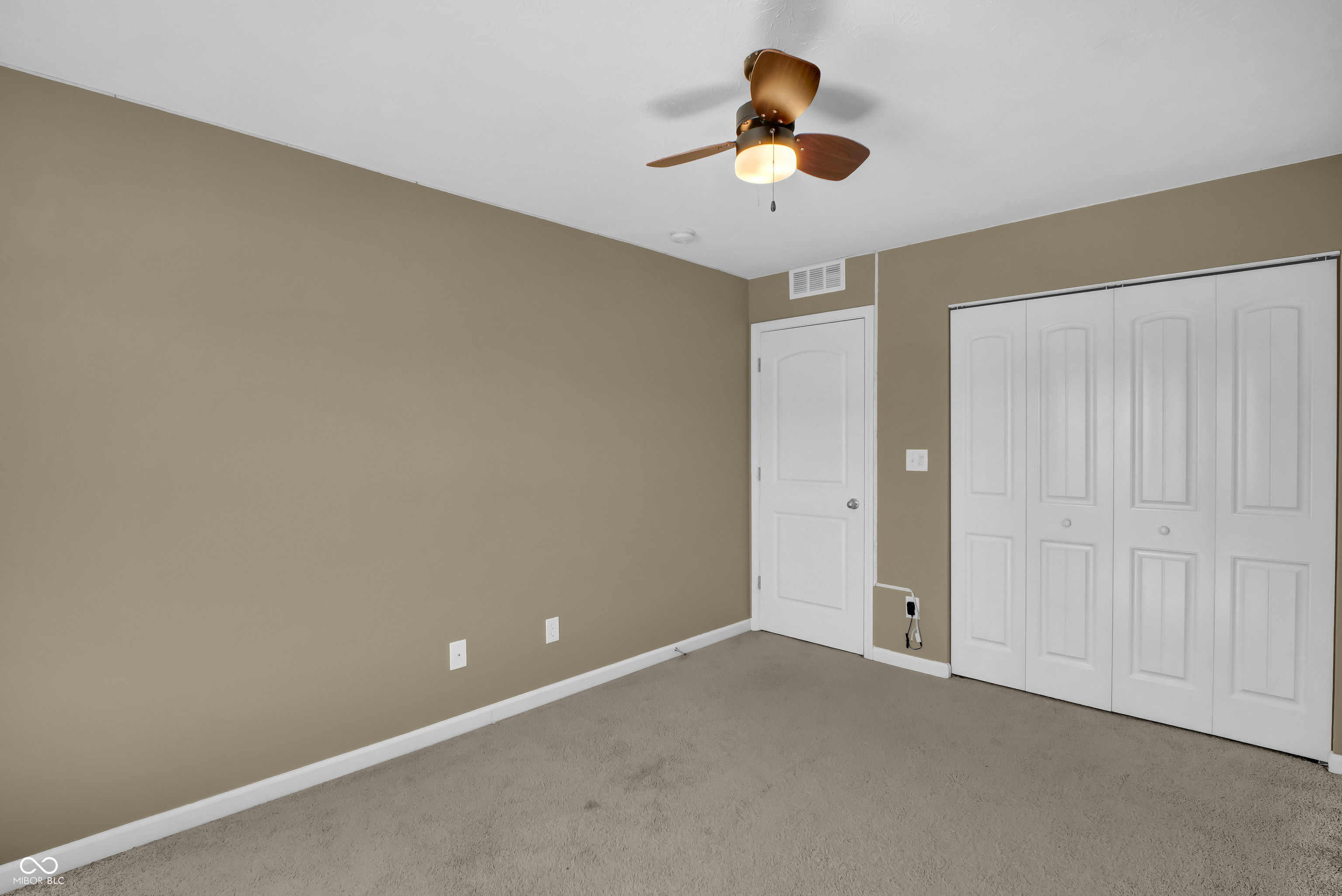 2548 Shadow Bend Drive Columbus, IN 47201 - Photo 38 of 46